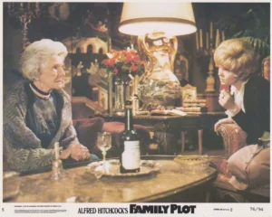 Family Plot (1976) lobby card #5
