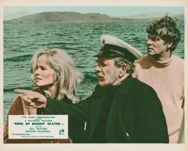 Virginia McKenna (left), Bill Travers (right) with captaining co-star