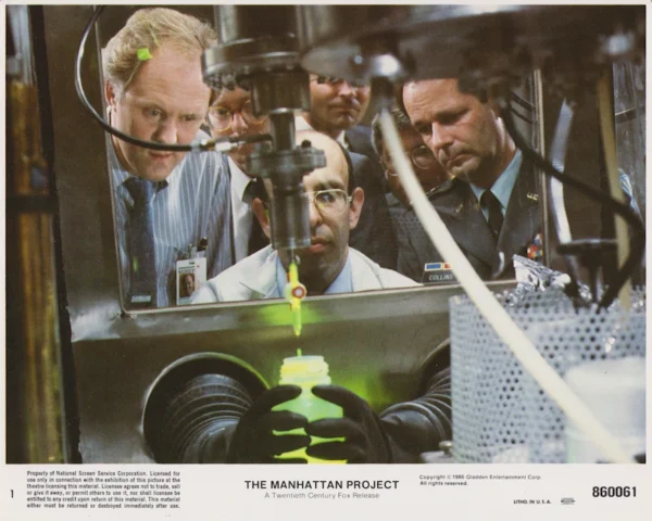 The Manhattan Project (1986) USA Lobby Card #01 NSS 860061 [scanned image]