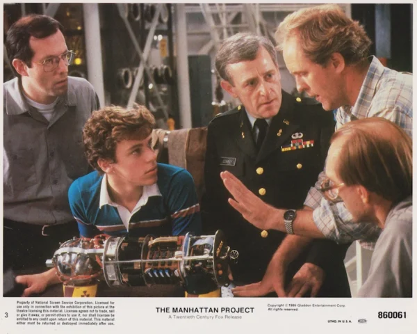 The Manhattan Project (1986) USA Lobby Card #03 NSS 860061 [scanned image]