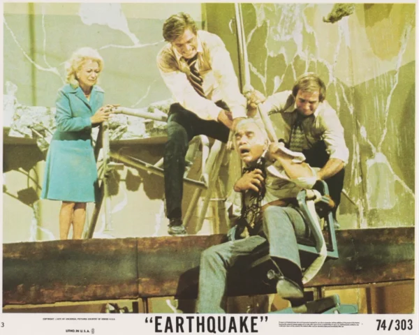 Earthquake (1974) USA Lobby Card #3 NSS 74/303 [scanned-in image]