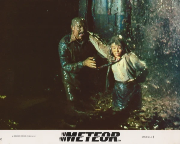 Meteor (1979) USA Lobby Card #08 [scanned-in image]