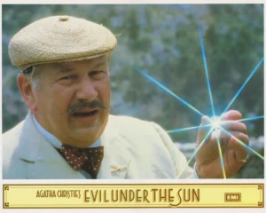 Sir Peter Ustinov holds a diamond.. but is it real..?