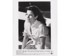 The Net (1995) Press Photo featuring Sandra Bullock as computer systems analyst Angela Bennett